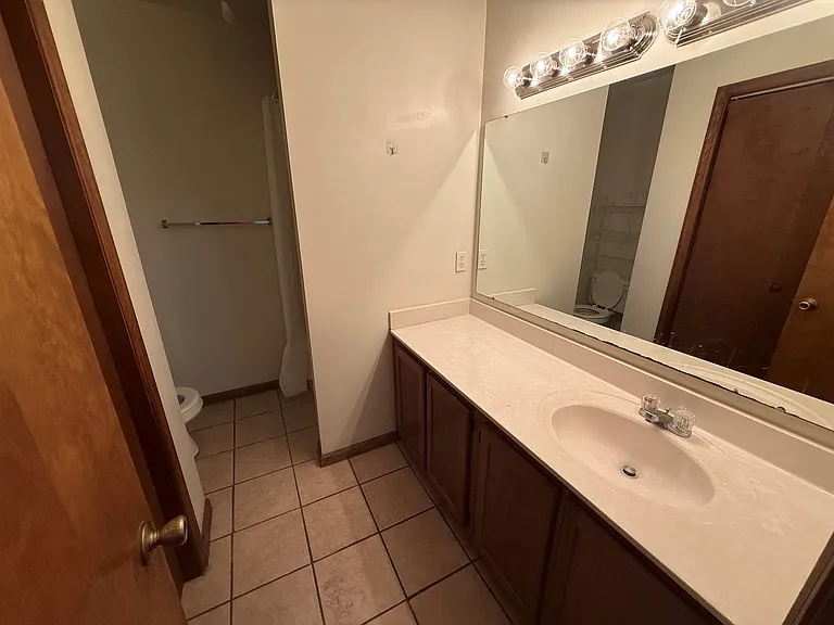 1271 Jaclyn Ln — Photo 9