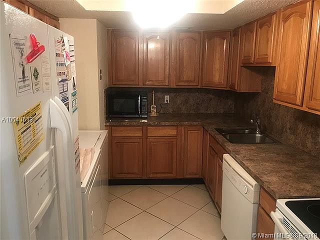 1st image of 5962 NW 21st St #53