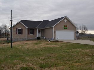 124 Den Dr, Park City, KY 42160