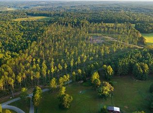 Gilchrist Rd, Cypress Inn, TN 38452