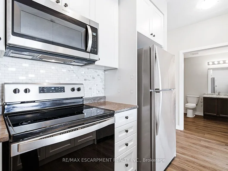 450 Dundas St E #1113 — Photo 21