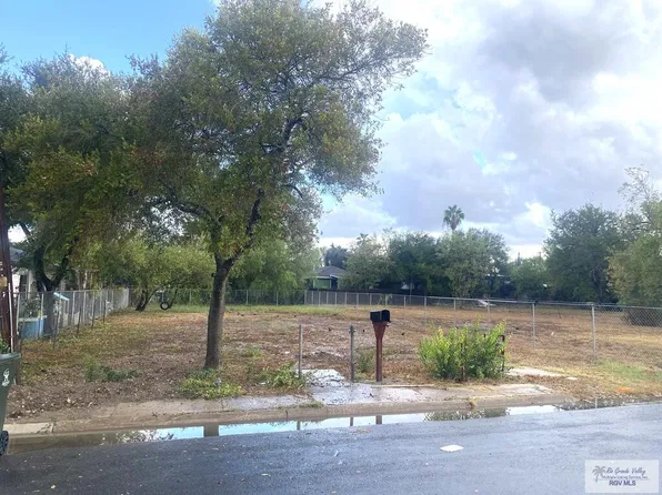 1014 N E St, Harlingen, TX 78550