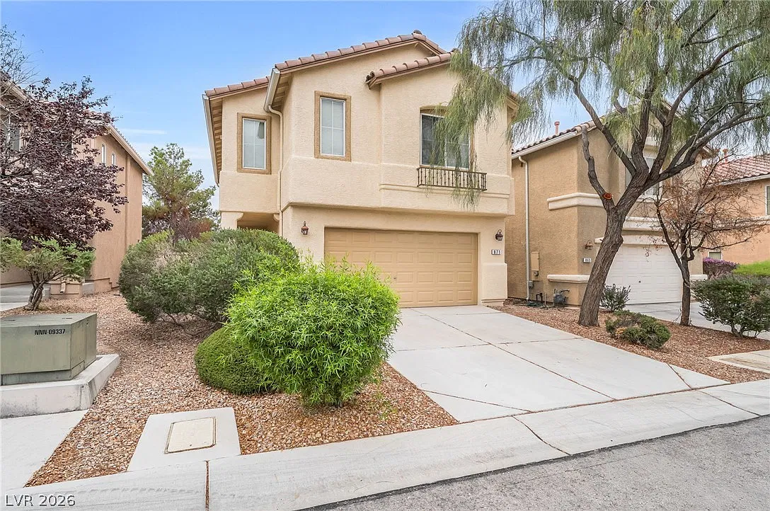3 bed, 2.5 bath, 1550 sqft, $1,900 — Photo 2