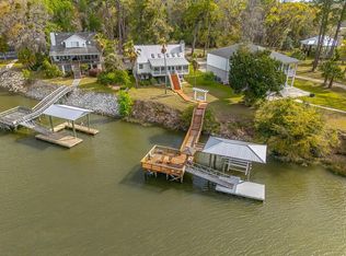 1034 Heron Pl NE, Townsend, GA 31331