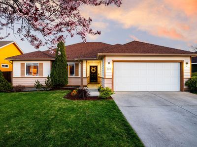 2374 NW Fir Ave, Redmond, OR, 97756
