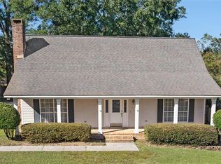 6104 Scenic West Dr, Mobile, AL 36693