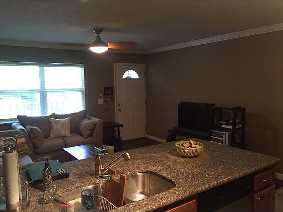 2nd image of 1411 NW 2nd Ave APT 207