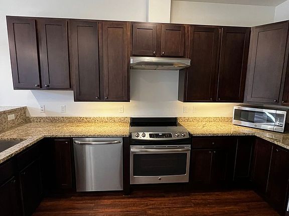 5th image of 123 Bayberry Cir #103