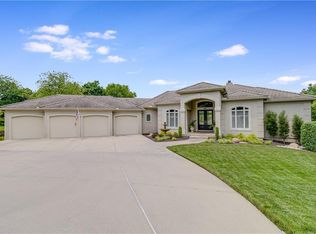 1301 NW Indian Ln, Blue Springs, MO 64015