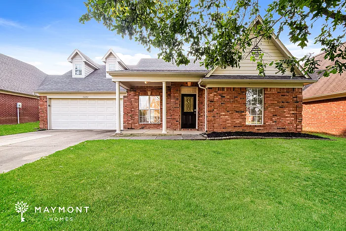 4 bed, 2.0 bath, 2133 sqft, $2,295 — Photo 4