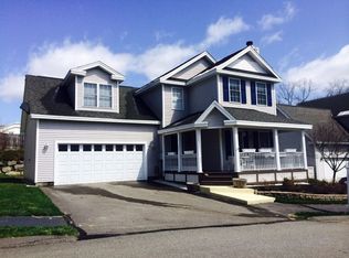 3 Chocorua Ln, Merrimack, NH 03054