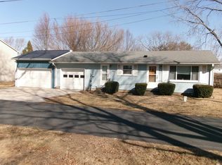 208 W Stockton St, Burlington, IN 46915