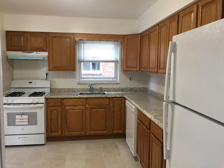 2152 South St #1 — Photo 3
