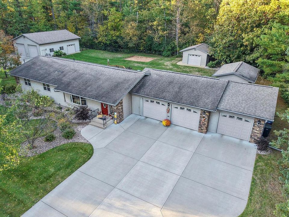 1st image of 4805 ROSEMARY CIRCLE