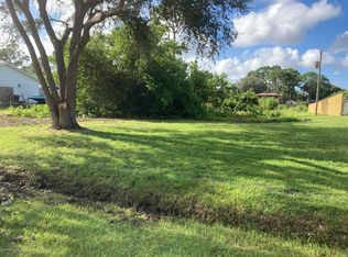 1429 Talavera St SE, Palm Bay, FL 32909