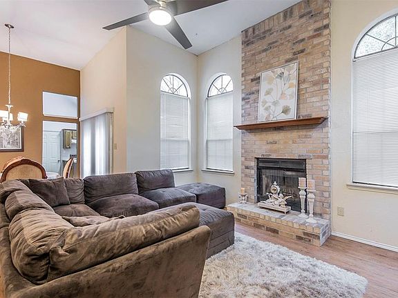 5th image of 4723 Meadow Trail Dr
