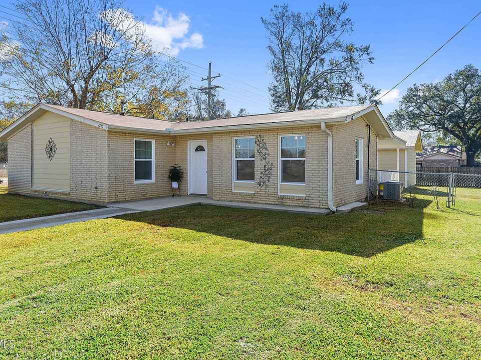 1st image of 4810 Bronfair Ave