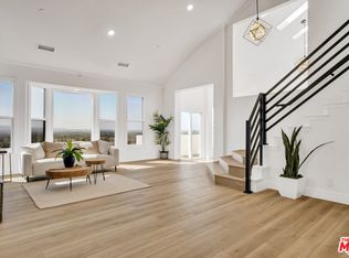 12254 Circula Panorama, Santa Ana, CA 92705
