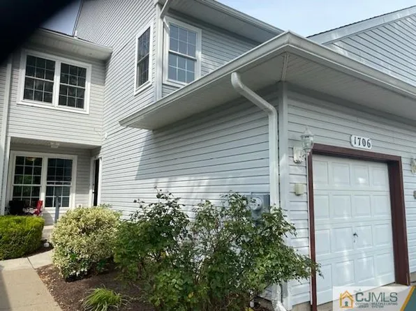 1706 Waterford Rd, Yardley, PA 19067