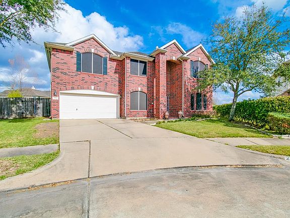 2nd image of 2703 Crestbrook Ct