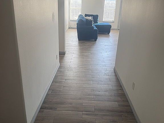 2nd image of 307 Cinnamon Teal Loop