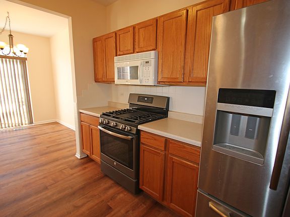 4th image of 1269 W Oriole Ct