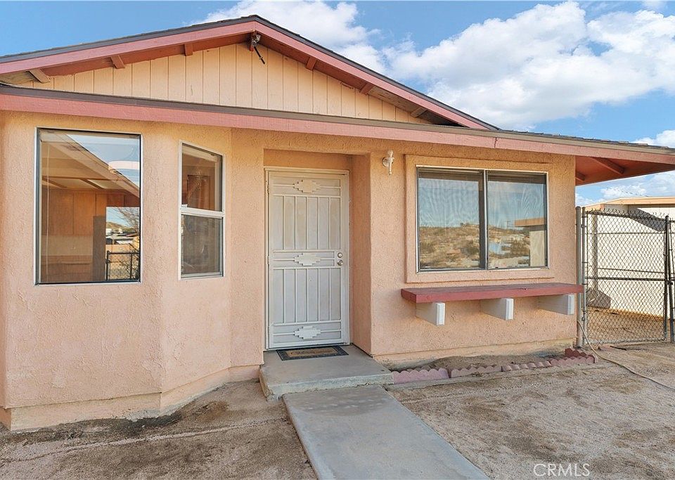 1st image of 72171 Sun Valley Dr