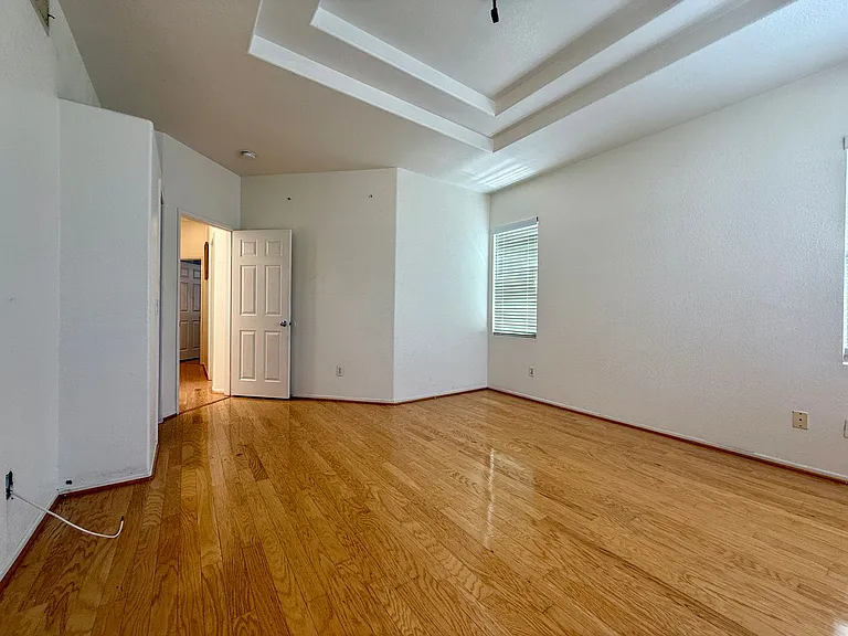 7579 Hazard Center Dr — Photo 23