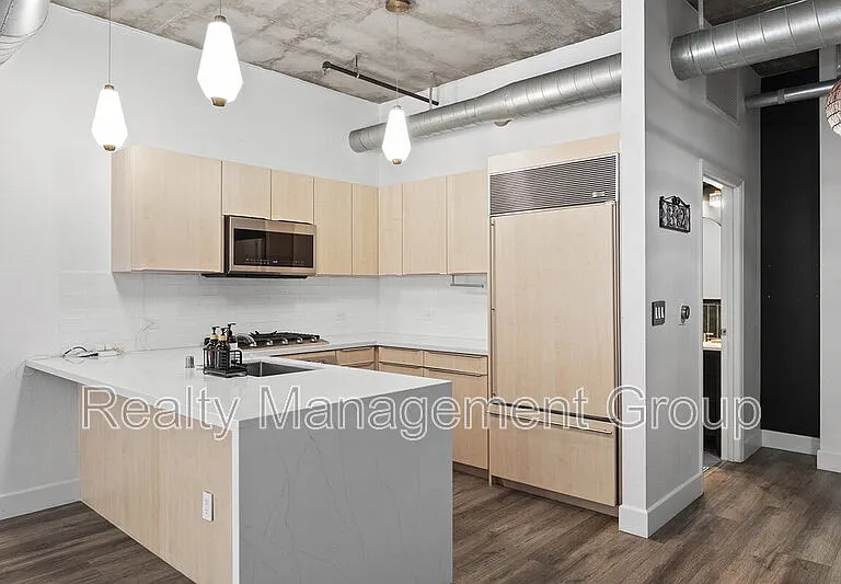 877 Island Ave #312 — Photo 4