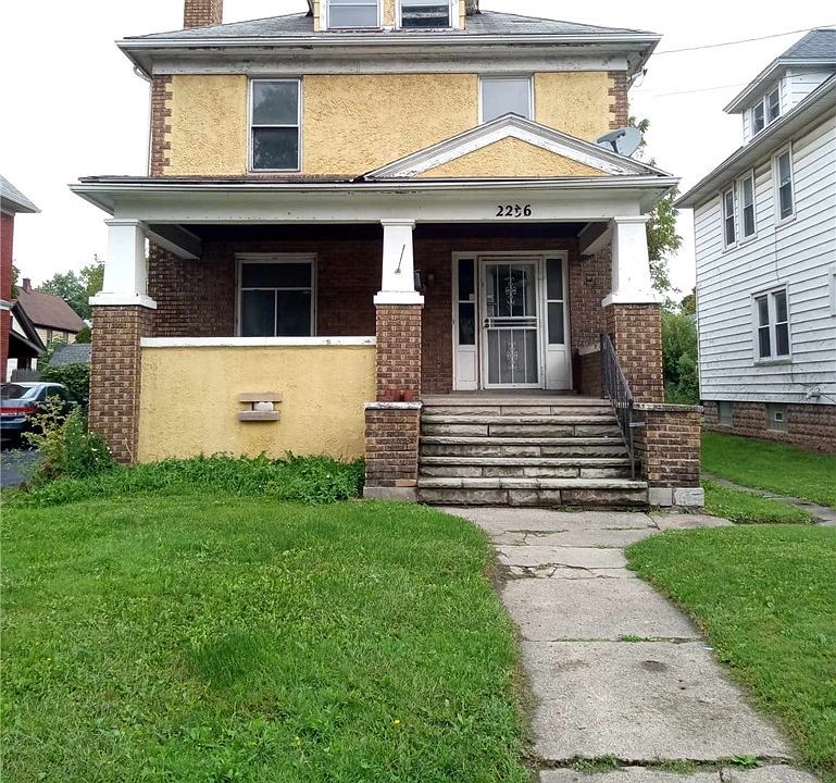 1st image of 2236 Niagara Ave