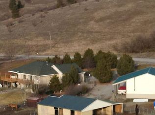 2420 S Henry Rd, Greenacres, WA 99016