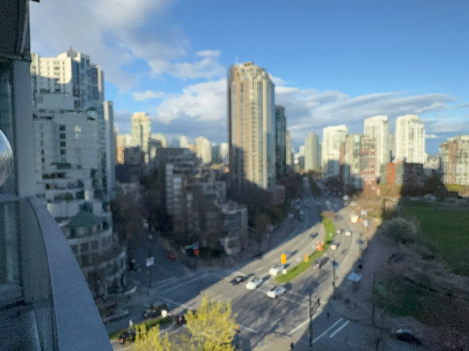 2 bed, 1100 sqft, $4,100 — Photo 1