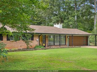 2132 Chickasaw Dr, Florence, AL 35630
