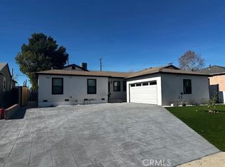 9947 Norwich Ave, Mission Hills, CA 91345