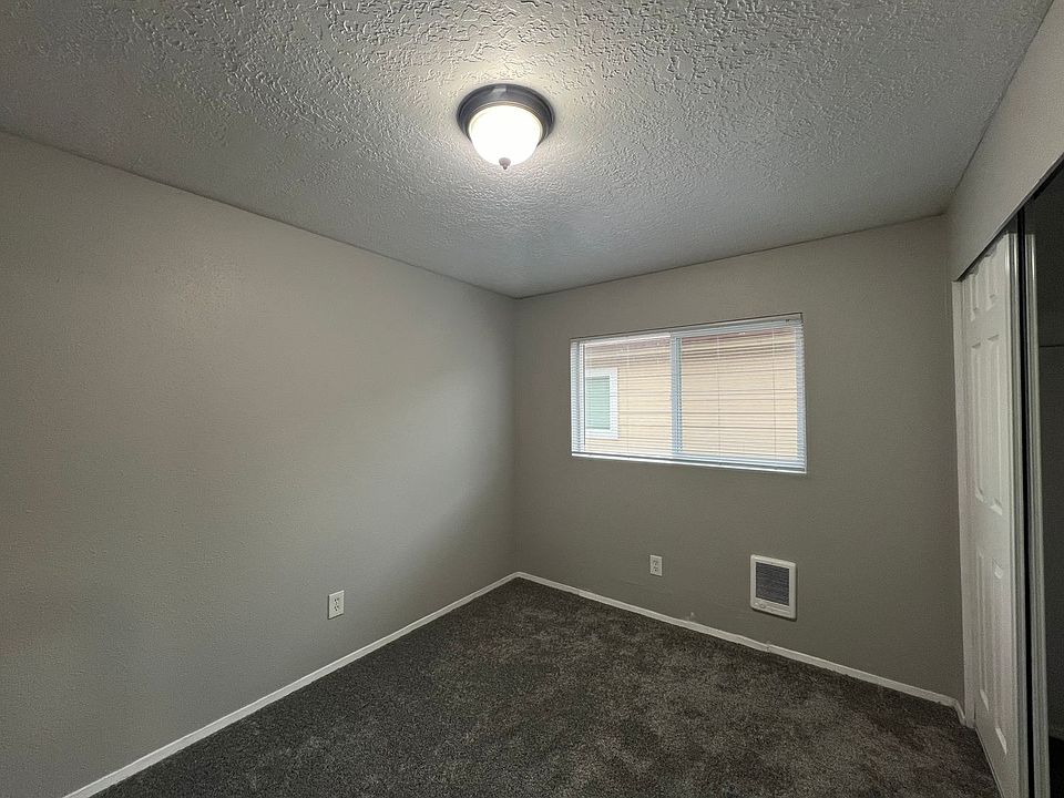 1st image of 7302-7336 SE Claybourne St #7316
