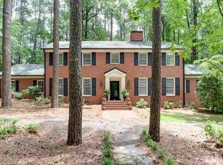 915 Fitts St, Sanford, NC 27330