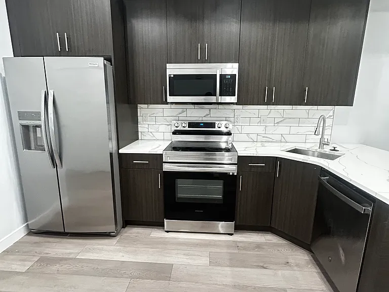 2204 N Marshall St #3 — Photo 1