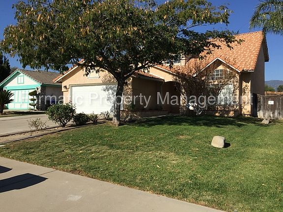 3rd image of 2466 W Buena Vista Dr