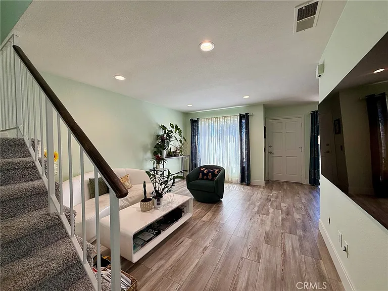 17815 Beard Ln — Photo 4