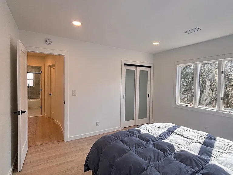 791 Longview Ave — Photo 18
