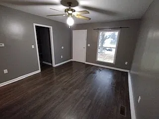 1102 Capri Dr - 1 — Photo 4