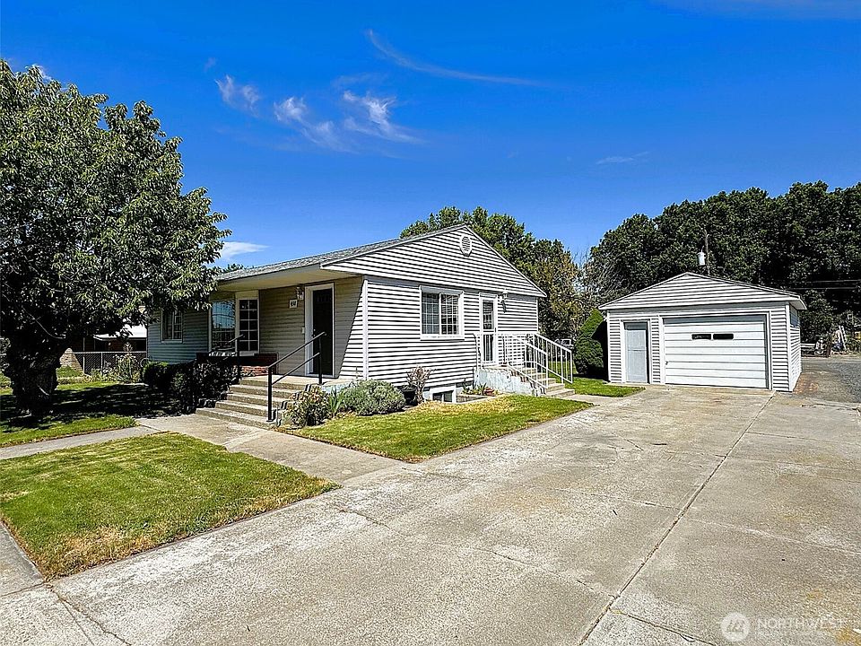 1st image of 438 S Burke Road