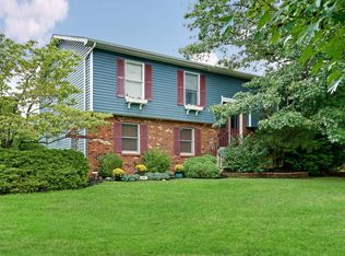 1 Briarwood Ct, Jackson, NJ 08527