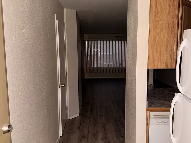 2032 Mesquite Ln #202 — Photo 8