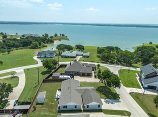 645 Woodcrest Ln, Lakewood Village, TX 75068