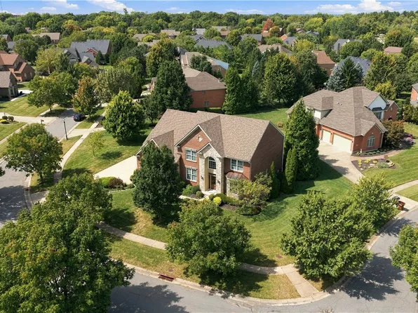 8124 Aster Ct, Middletown, OH 45044