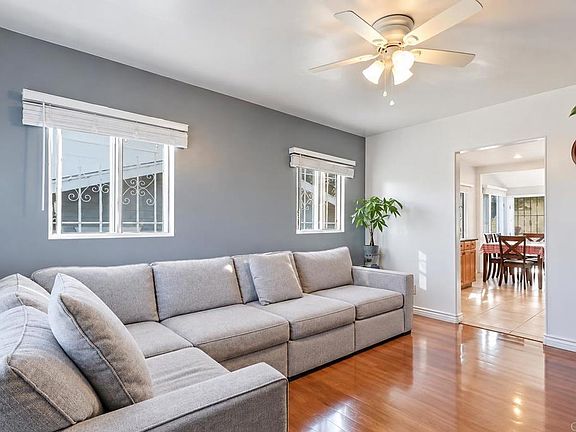 3rd image of 338 Hoitt St