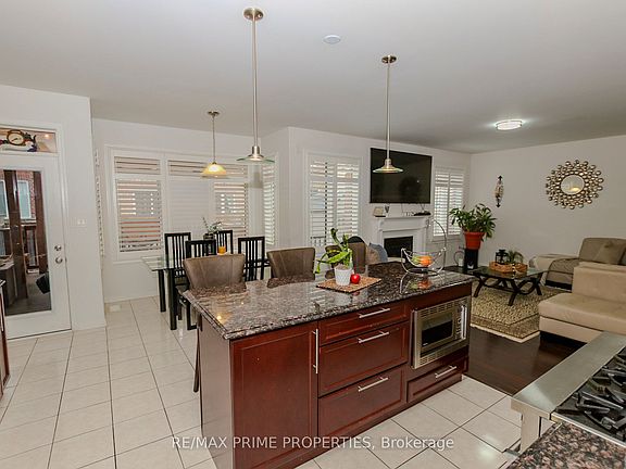 3rd image of 50 Gibbs Rd