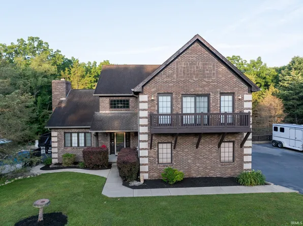 8288 S Mackenzie Ct, Bloomington, IN 47401