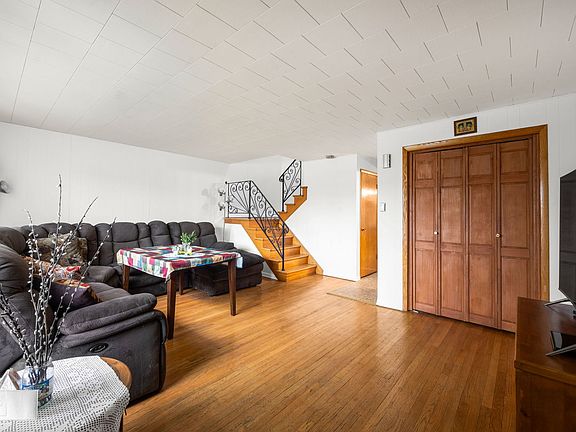 4th image of 4202 N Sayre Ave